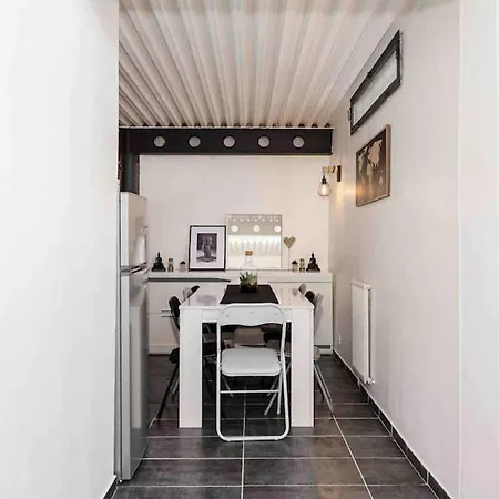 דירה De 3 Chambres Avec Wifi A בגלס